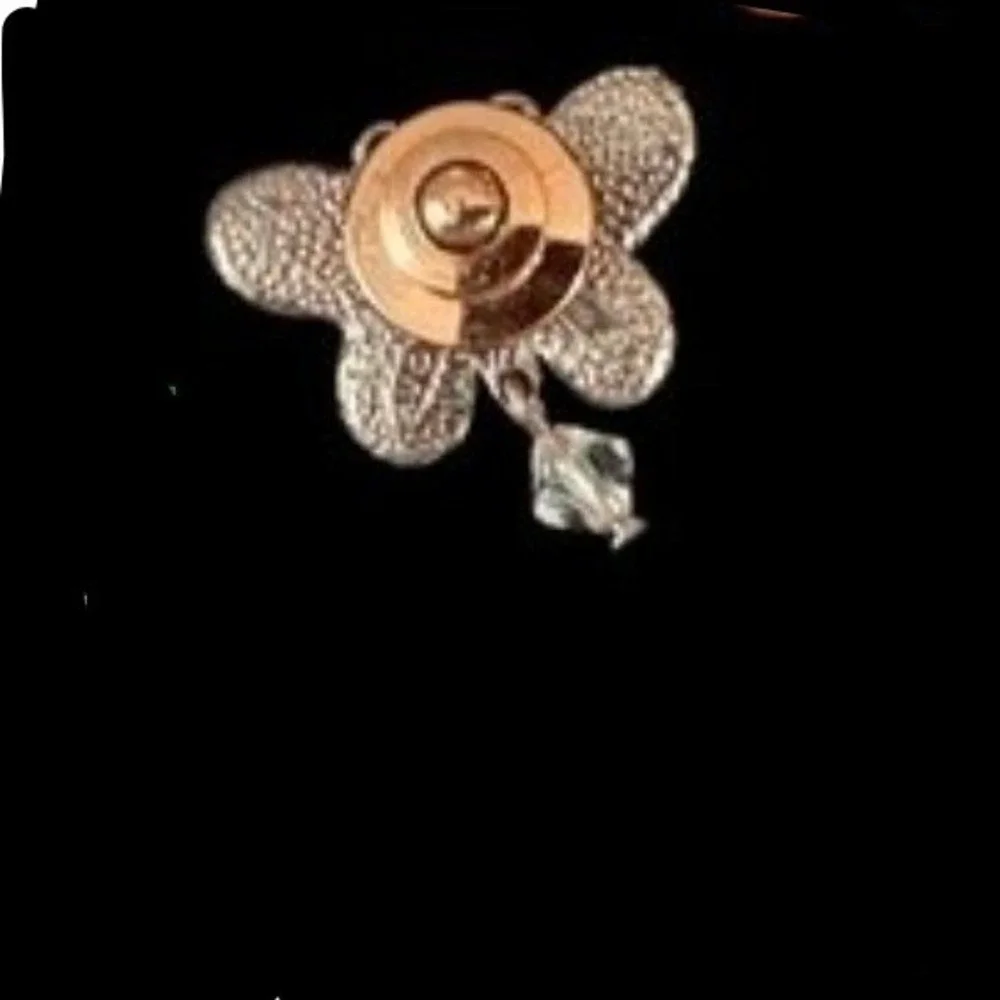 Sparkling Butterfly Pin Brooch Dangle Crystal Rhinestone Silver hat,‎ tie lapel